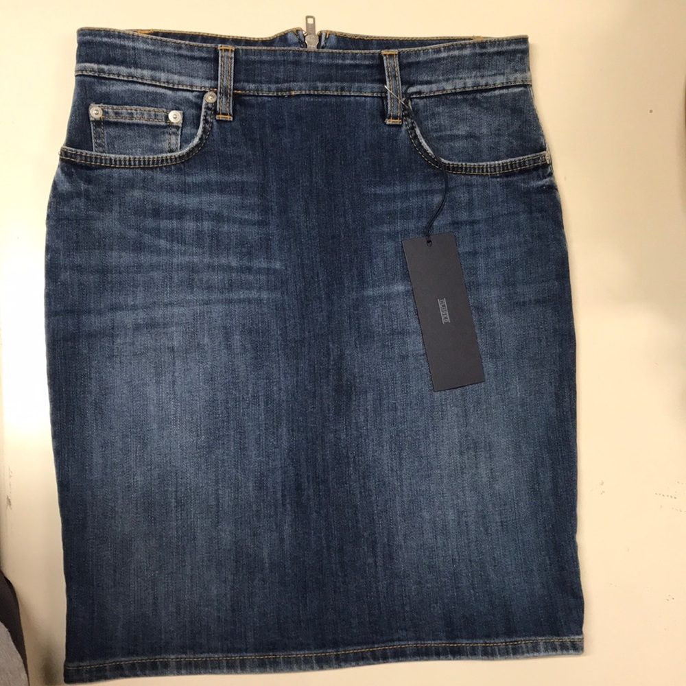 Closed washed blue Jean pencil skirt.